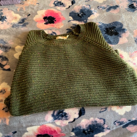 Sweater - Picture 2 of 2